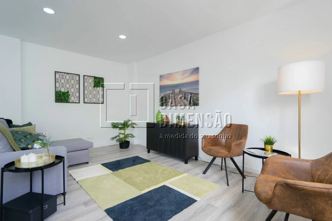 Apartamento T3 para Venda em São Domingos de Benfica Foto 6