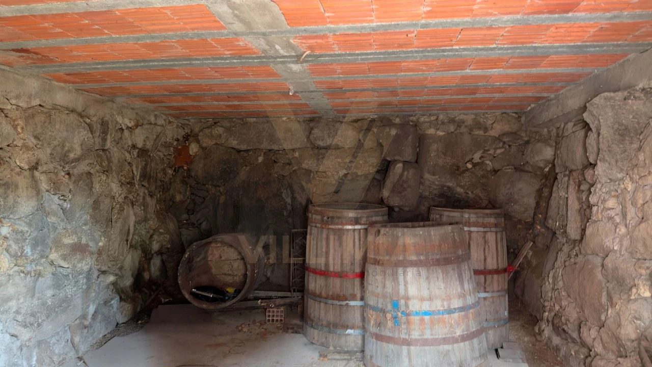 Moradia T3 para Venda em Bárrio e Cepões Foto 19