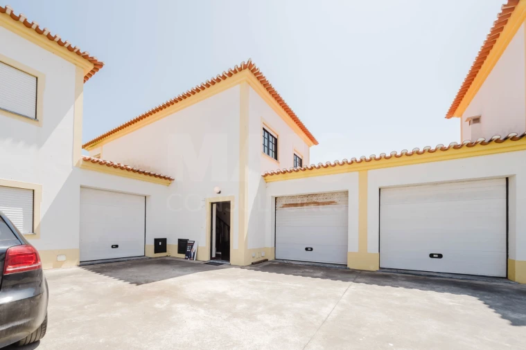 Moradia T3 para Venda em Ferrel Foto 3