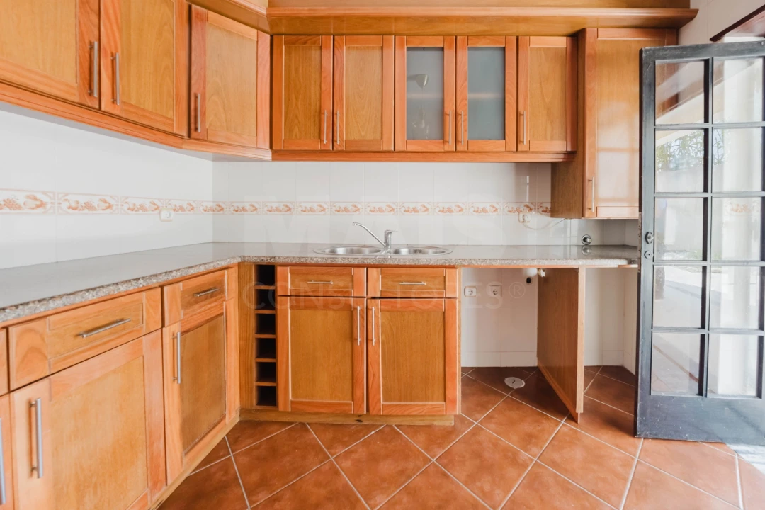 Moradia T3 para Venda em Ferrel Foto 12