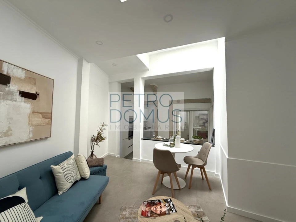 Apartamento T3 para Venda em Penha de França Foto 2