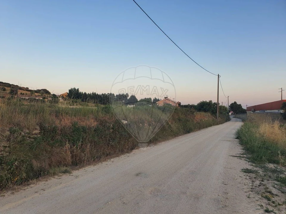 Terreno para Venda em Santiago dos Velhos Foto 6
