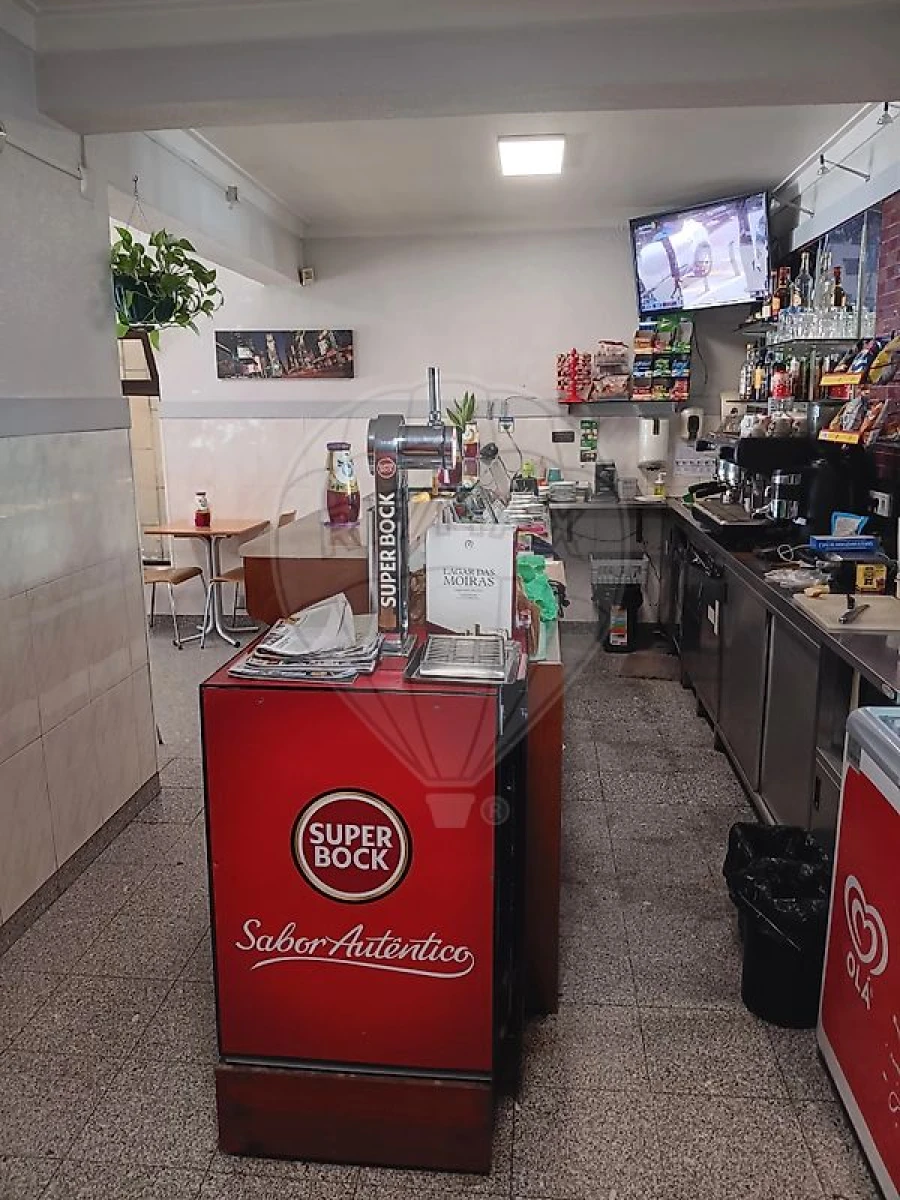 Loja para Venda em Oeiras e São Julião da Barra, Paço de Arcos e Caxias Foto 6