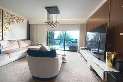 Apartamento T3 para Venda em Carcavelos e Parede