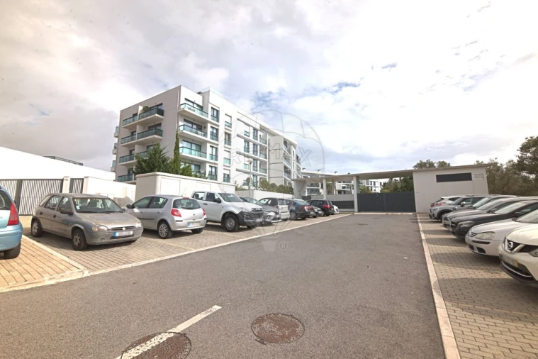 Apartamento T3 para Venda em Carcavelos e Parede Foto 30