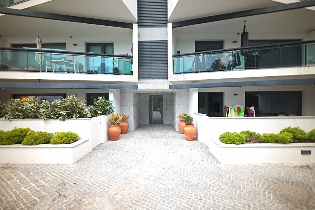 Apartamento T3 para Venda em Carcavelos e Parede Foto 24