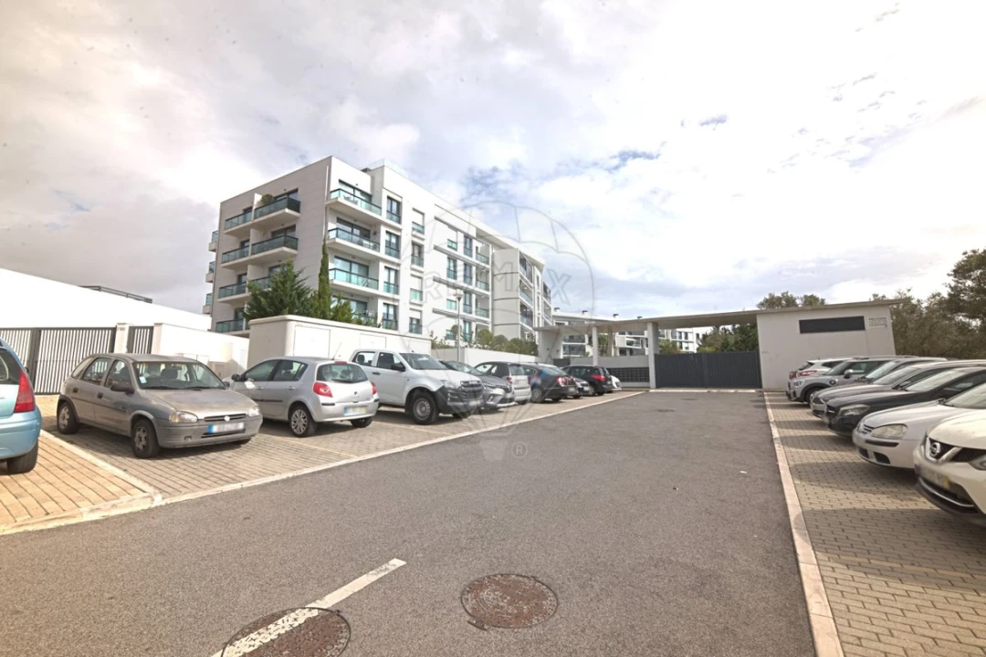 Apartamento T3 para Venda em Carcavelos e Parede Foto 30