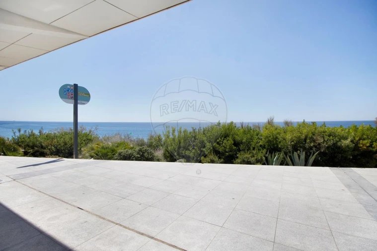 Loja para Arrendamento em Sesimbra (Santiago) Foto 3