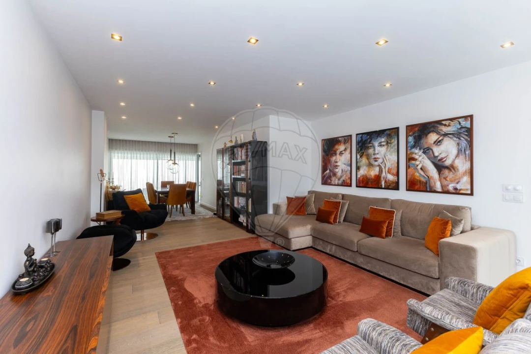 Moradia T3 para Venda em Nogueira e Silva Escura Foto 14