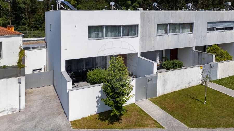 Moradia T3 para Venda em Nogueira e Silva Escura Foto 3