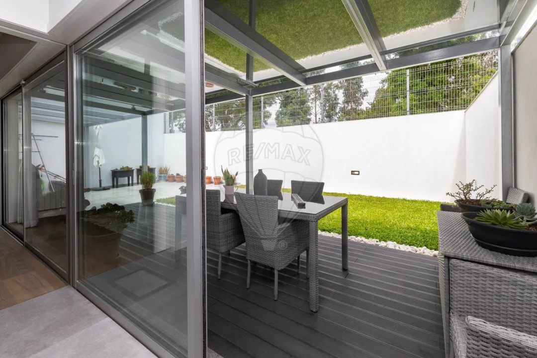 Moradia T3 para Venda em Nogueira e Silva Escura Foto 23