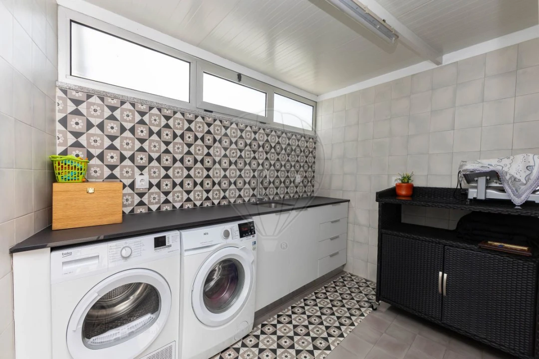 Moradia T3 para Venda em Nogueira e Silva Escura Foto 26