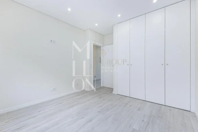 Moradia T3 para Venda em Ferragudo