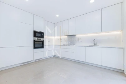 Moradia T3 para Venda em Ferragudo