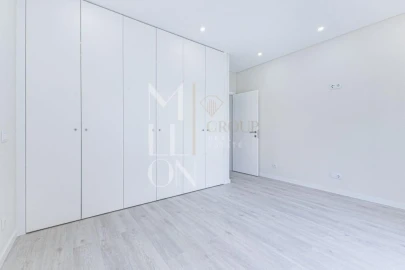 Moradia T3 para Venda em Ferragudo