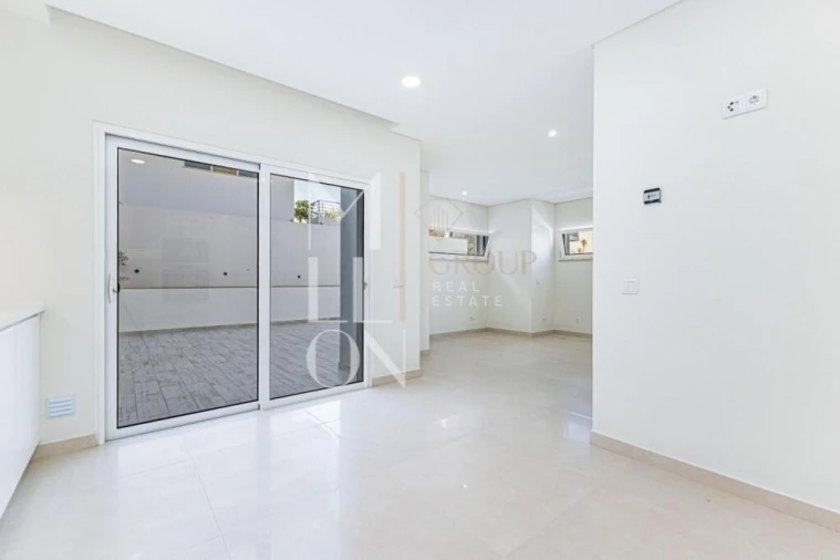 Moradia T3 para Venda em Ferragudo Foto 10