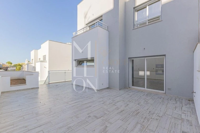 Moradia T3 para Venda em Ferragudo Foto 8