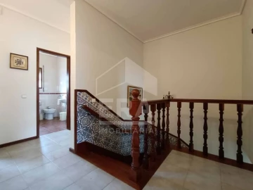 Moradia T5 para Venda em Eixo e Eirol