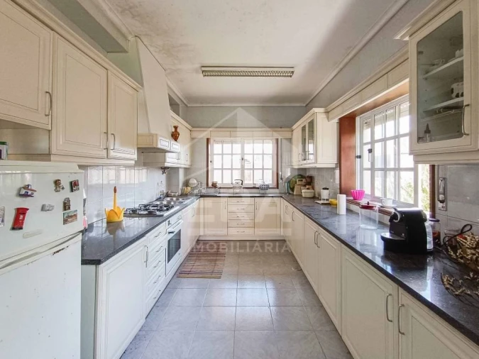 Moradia T5 para Venda em Eixo e Eirol Foto 5