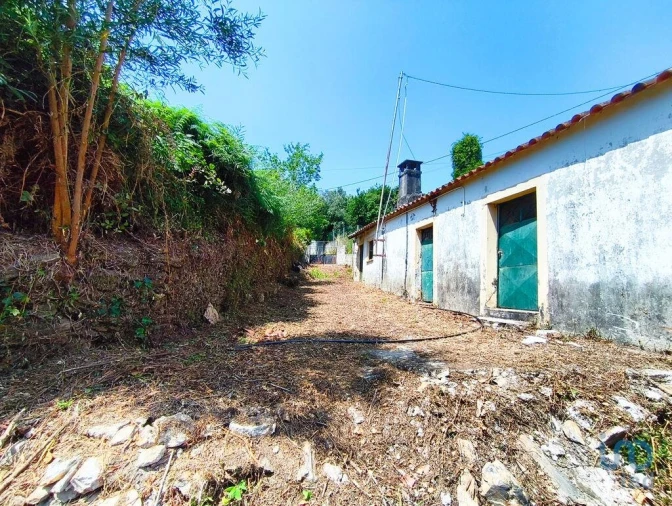 Moradia T2 para Venda em Lanheses Foto 3