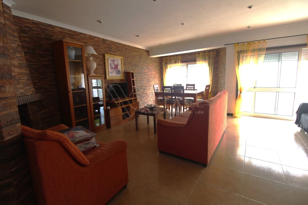 Apartamento T4 para Venda em Vila Praia de Ancora Foto 2