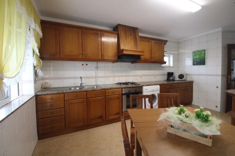Apartamento T4 para Venda em Vila Praia de Ancora Foto 6