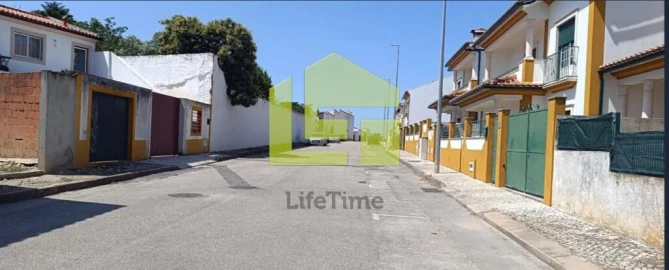 Moradia T5 para Venda em Golegã