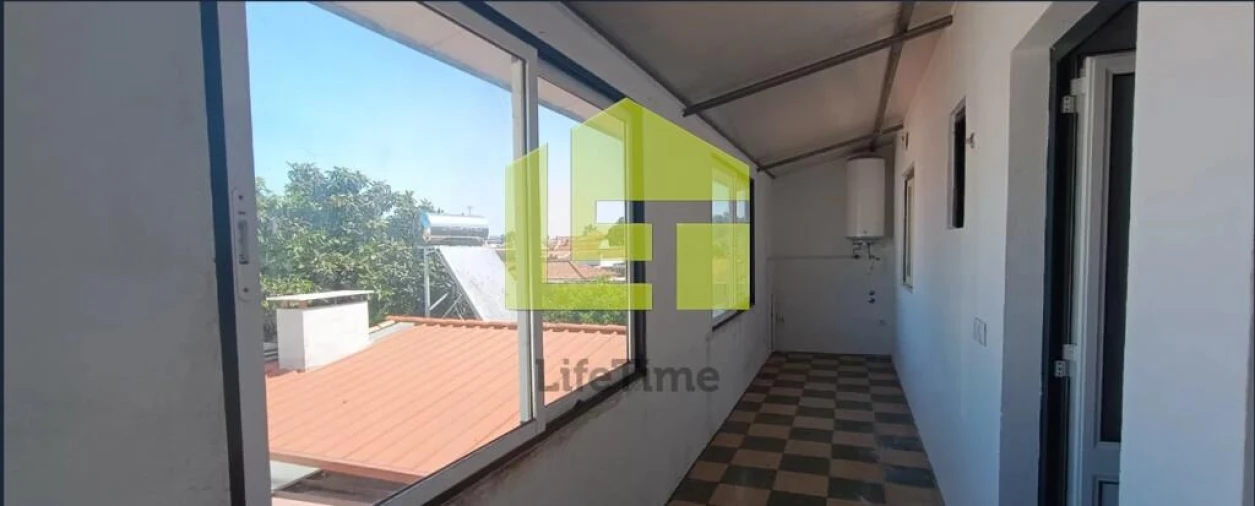 Moradia T5 para Venda em Golegã Foto 5