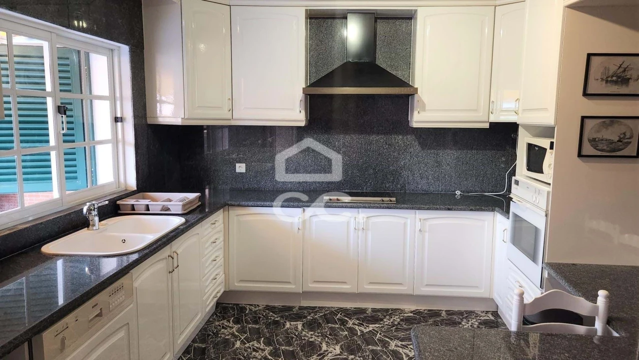 Moradia T3 para Venda em Granja Foto 13