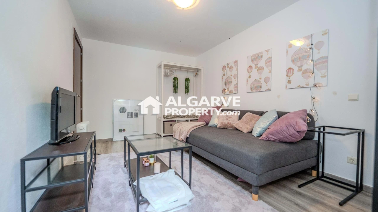 Moradia T5 para Venda em Quarteira Foto 28