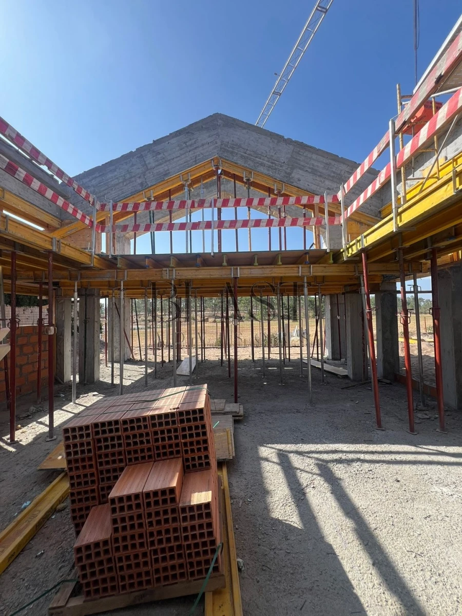 Moradia T4 para Venda em Comporta Foto 15