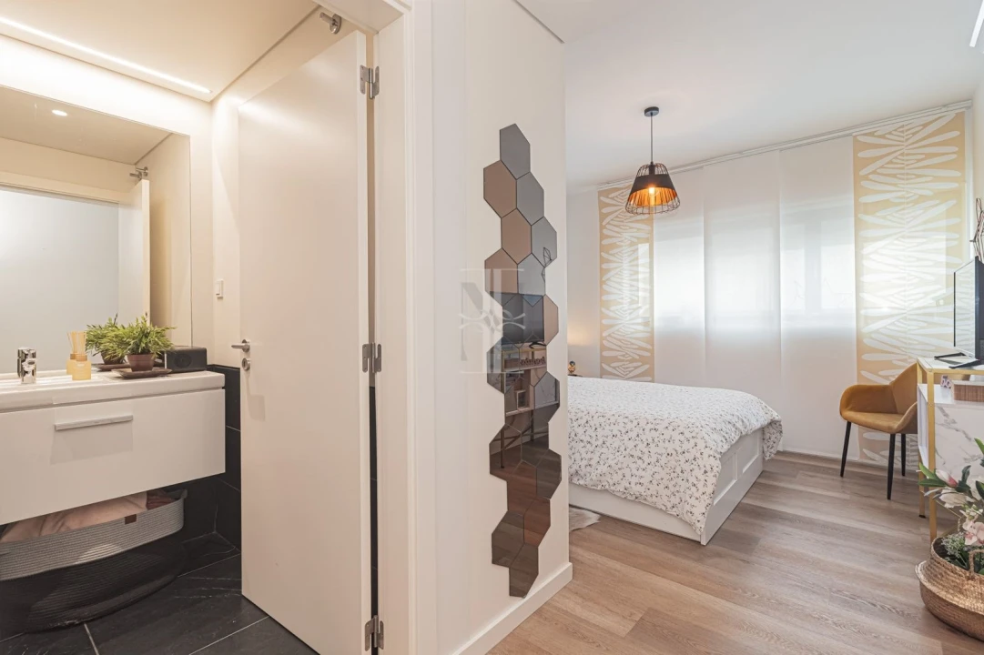 Apartamento T4 para Venda em Lumiar Foto 29