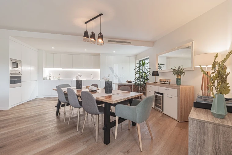 Apartamento T4 para Venda em Lumiar Foto 17