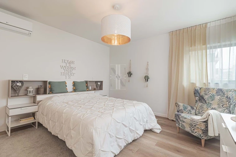 Apartamento T4 para Venda em Lumiar Foto 39