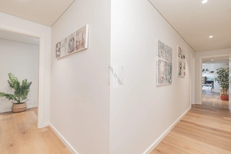 Apartamento T4 para Venda em Lumiar Foto 28