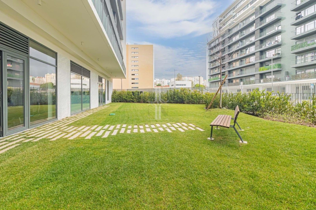 Apartamento T4 para Venda em Lumiar Foto 6