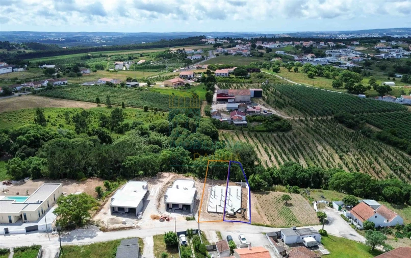 Moradia T3 para Venda em Nossa Senhora do Pópulo, Coto e São Gregório Foto 11