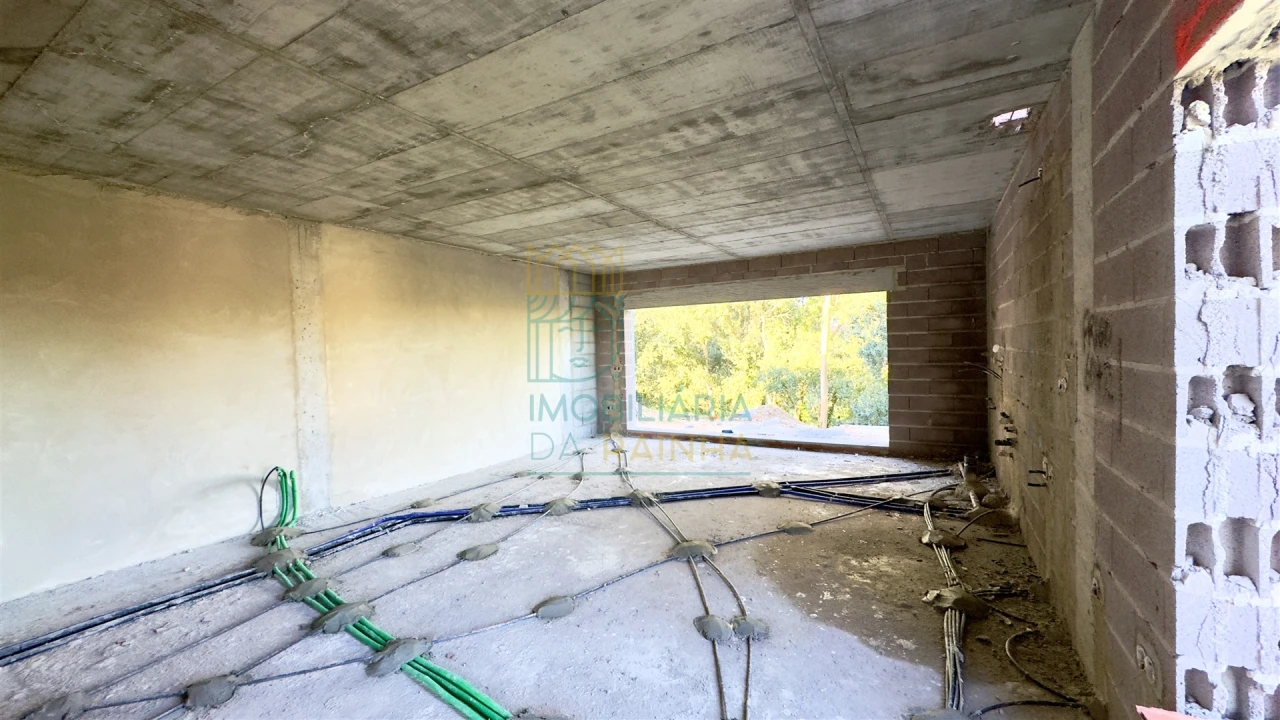 Moradia T3 para Venda em Nossa Senhora do Pópulo, Coto e São Gregório Foto 3