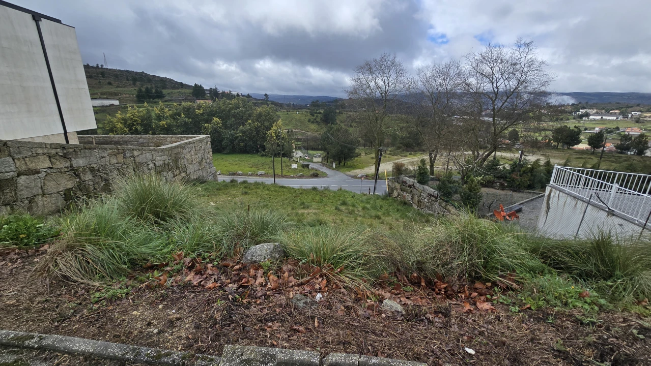 Terreno para Venda em Maçainhas Foto 3