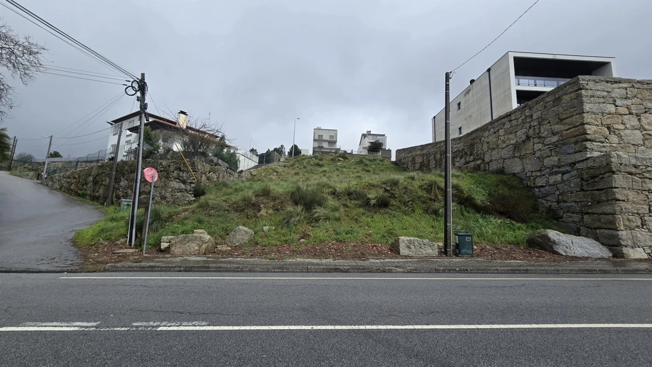 Terreno para Venda em Maçainhas Foto 2