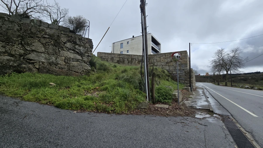 Terreno para Venda em Maçainhas Foto 4
