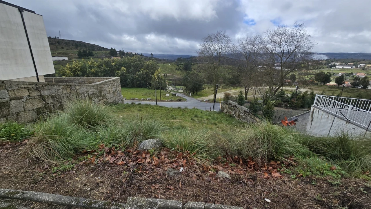 Terreno para Venda em Maçainhas Foto 7