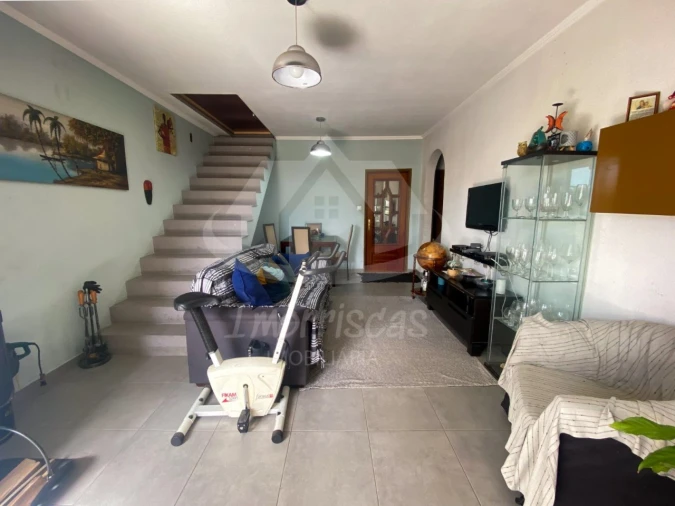 Moradia T2 para Venda em Camarate, Unhos e Apelação Foto 2