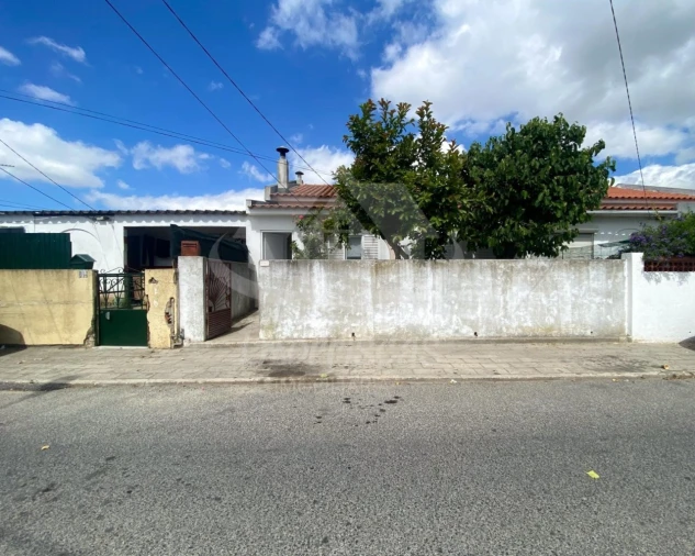 Moradia T2 para Venda em Camarate, Unhos e Apelação Foto 25