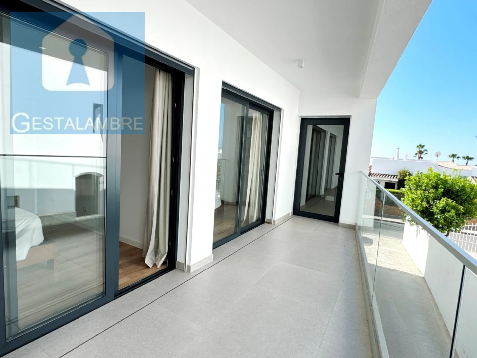 Apartamento T3 para Venda em Albufeira e Olhos de Água Foto 10