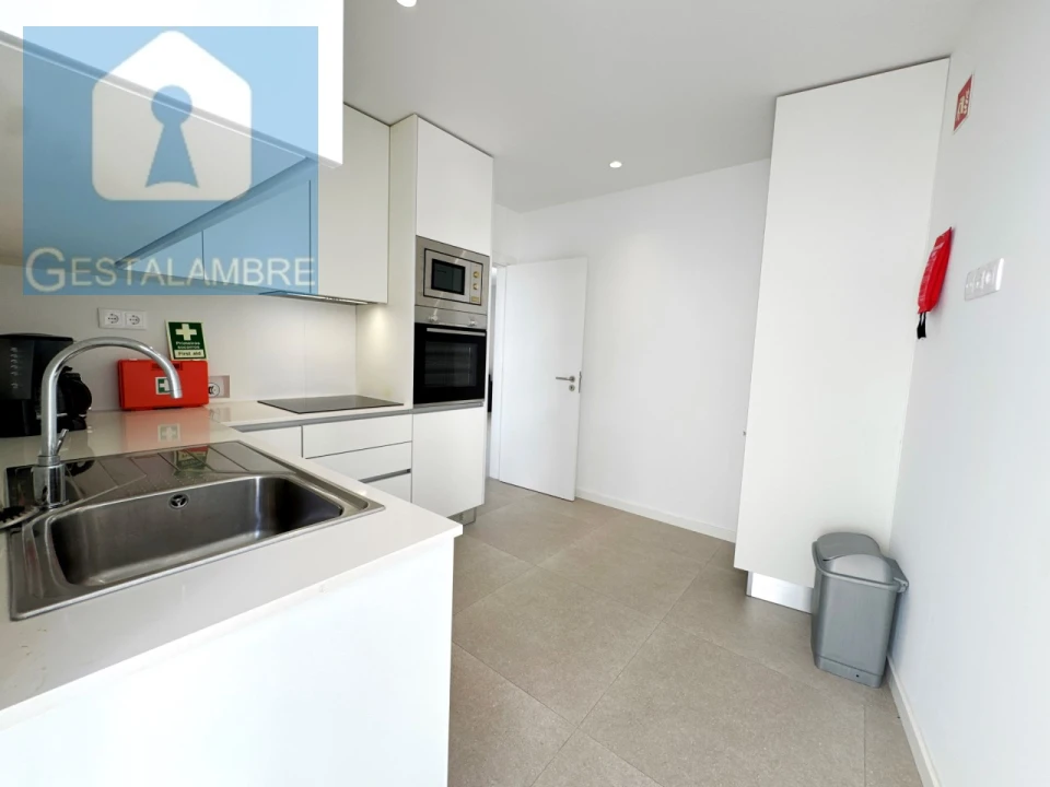Apartamento T3 para Venda em Albufeira e Olhos de Água Foto 30