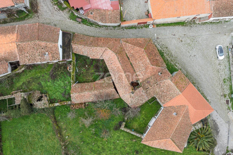 Moradia T2 para Venda em Ardãos e Bobadela Foto 8