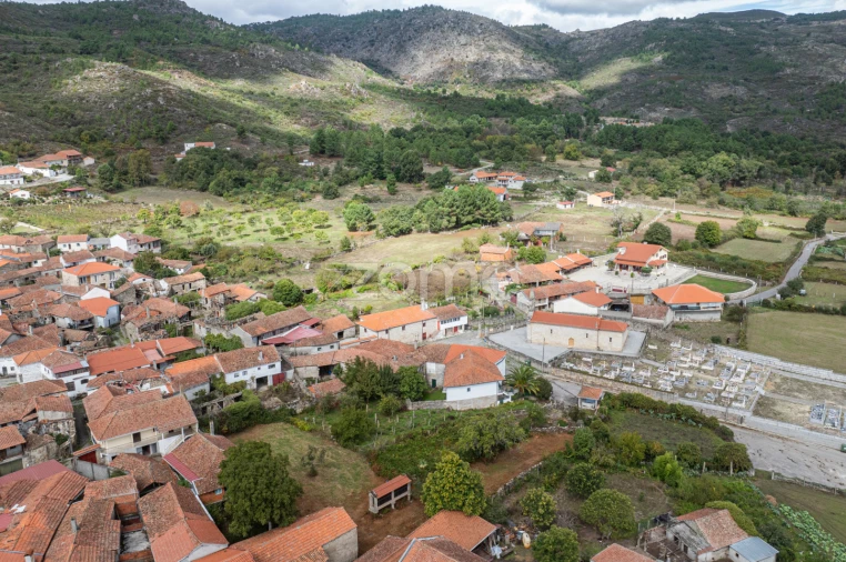 Moradia T2 para Venda em Ardãos e Bobadela Foto 1