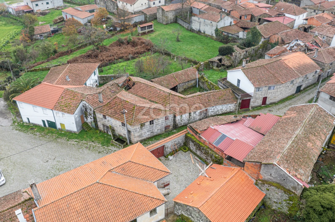 Moradia T2 para Venda em Ardãos e Bobadela Foto 5