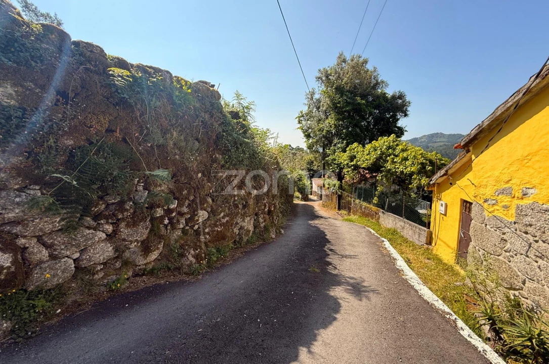 Moradia T2 para Venda em Tabuaças Foto 24